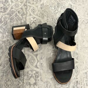 Sorel | Addington Cuff Lug Heel Leather Sandals SZ 7.5